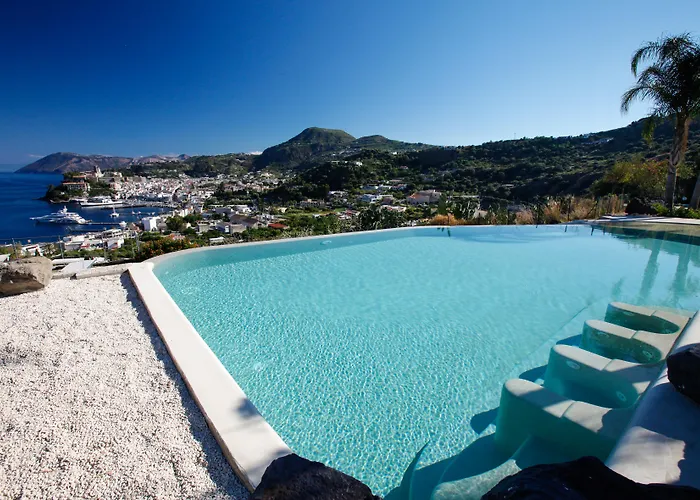 Hotel Enrica - Aeolian Charme