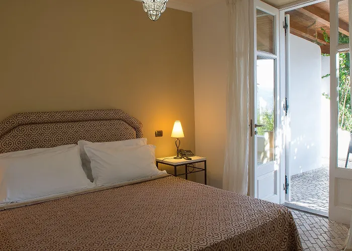 Hotel Enrica - Aeolian Charme 4*