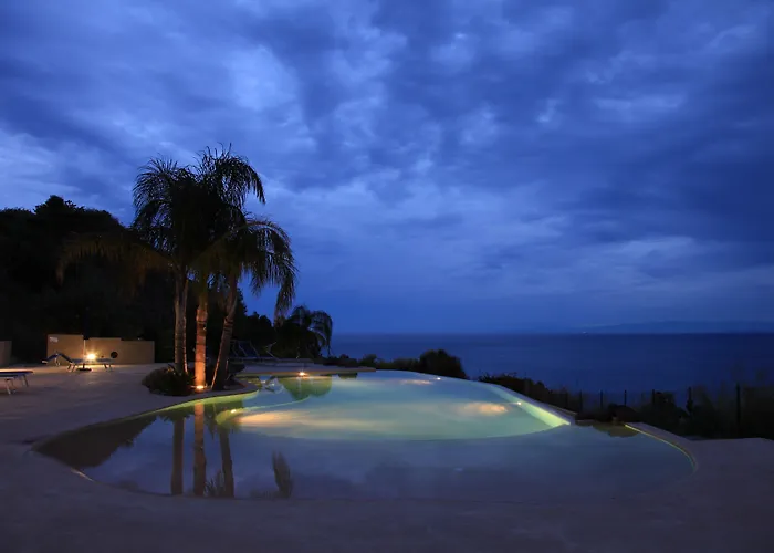 Hotel Enrica - Aeolian Charme