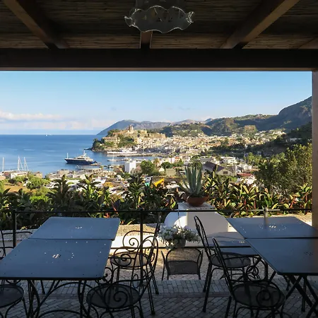 Hotell Enrica - Aeolian Charme 4*