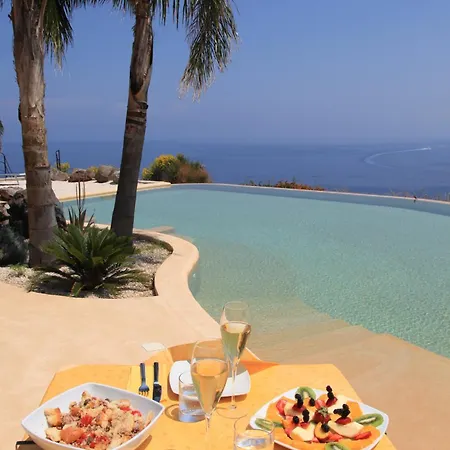 Enrica - Aeolian Charme Lipari (Isola Lipari)