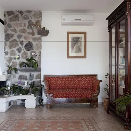 Enrica - Aeolian Charme 4* Città di Lipari