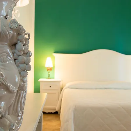 Enrica - Aeolian Charme 4*