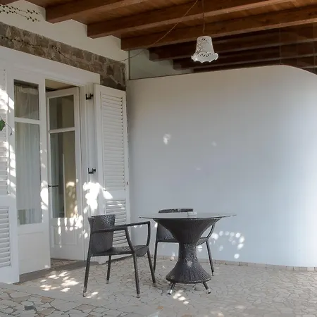 Hotel Enrica - Aeolian Charme