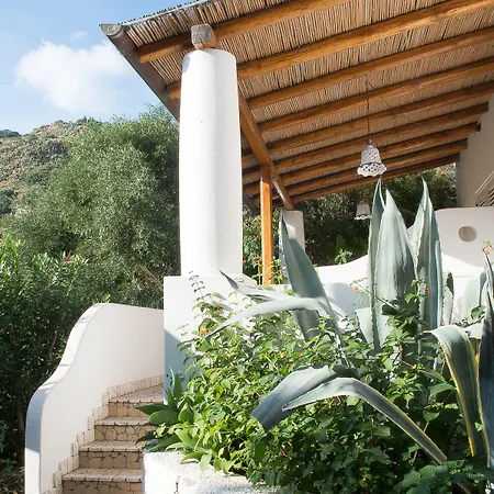 Hotell Enrica - Aeolian Charme