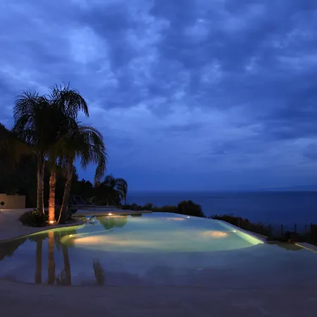 Hotell Enrica - Aeolian Charme