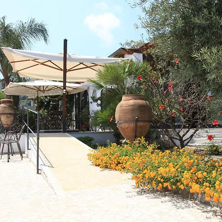 Enrica - Aeolian Charme 4* Lipari (Isola Lipari)