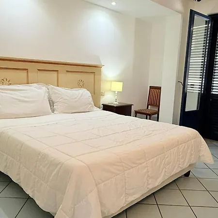 Enrica - Aeolian Charme Hotel 4*