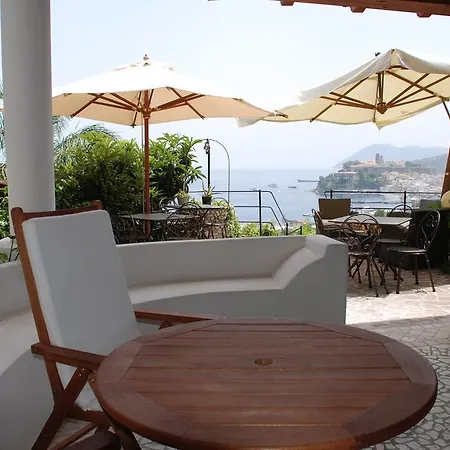 Hotel Enrica - Aeolian Charme