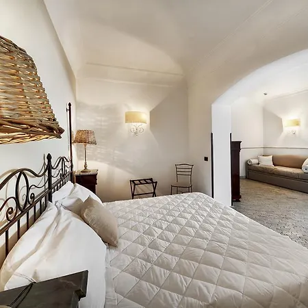 Enrica - Aeolian Charme 4*
