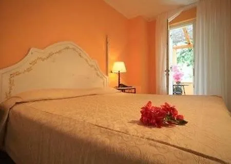 Enrica - Aeolian Charme